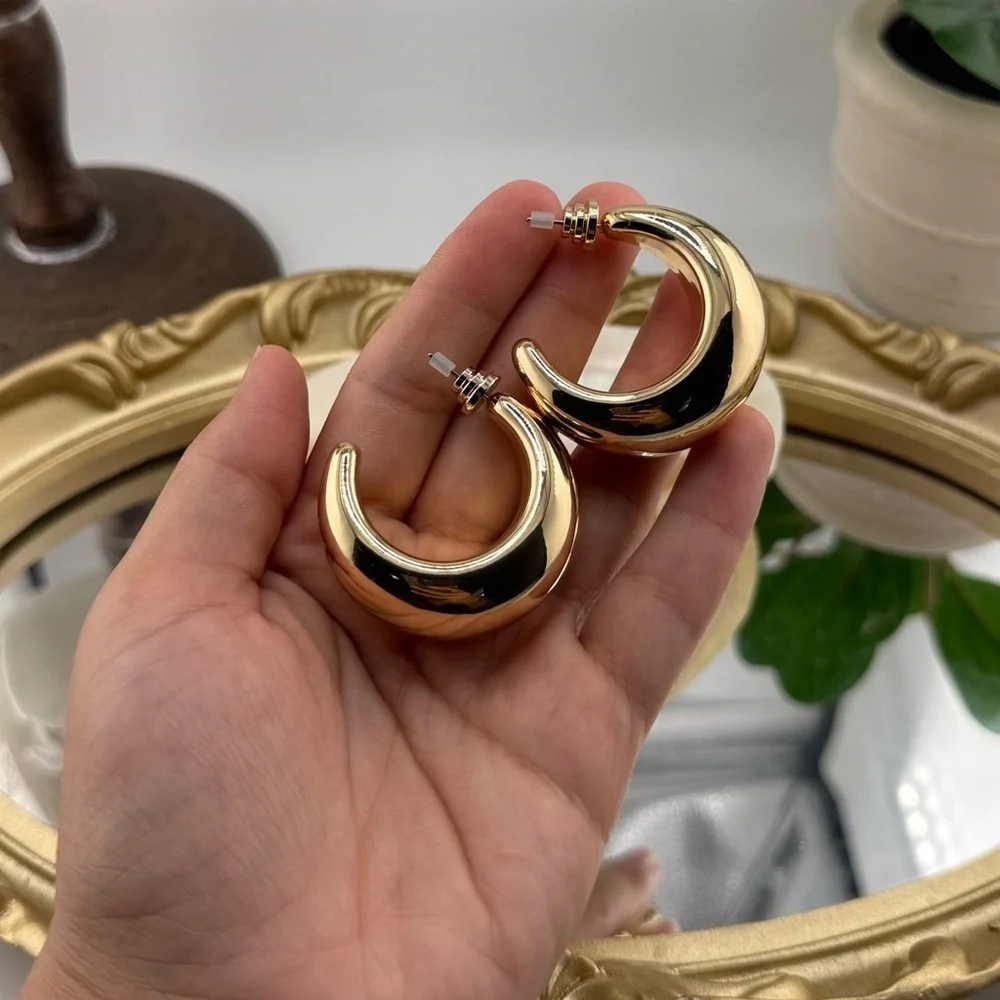 Gold Chunky Crescent Hoop Earrings – Statement Jewelry - Picture 6 of 8